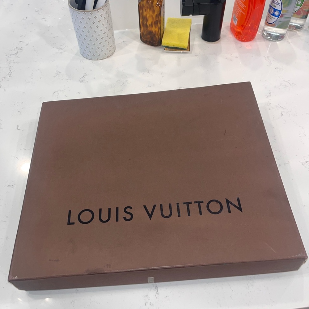 Louis Vuitton Brown Box